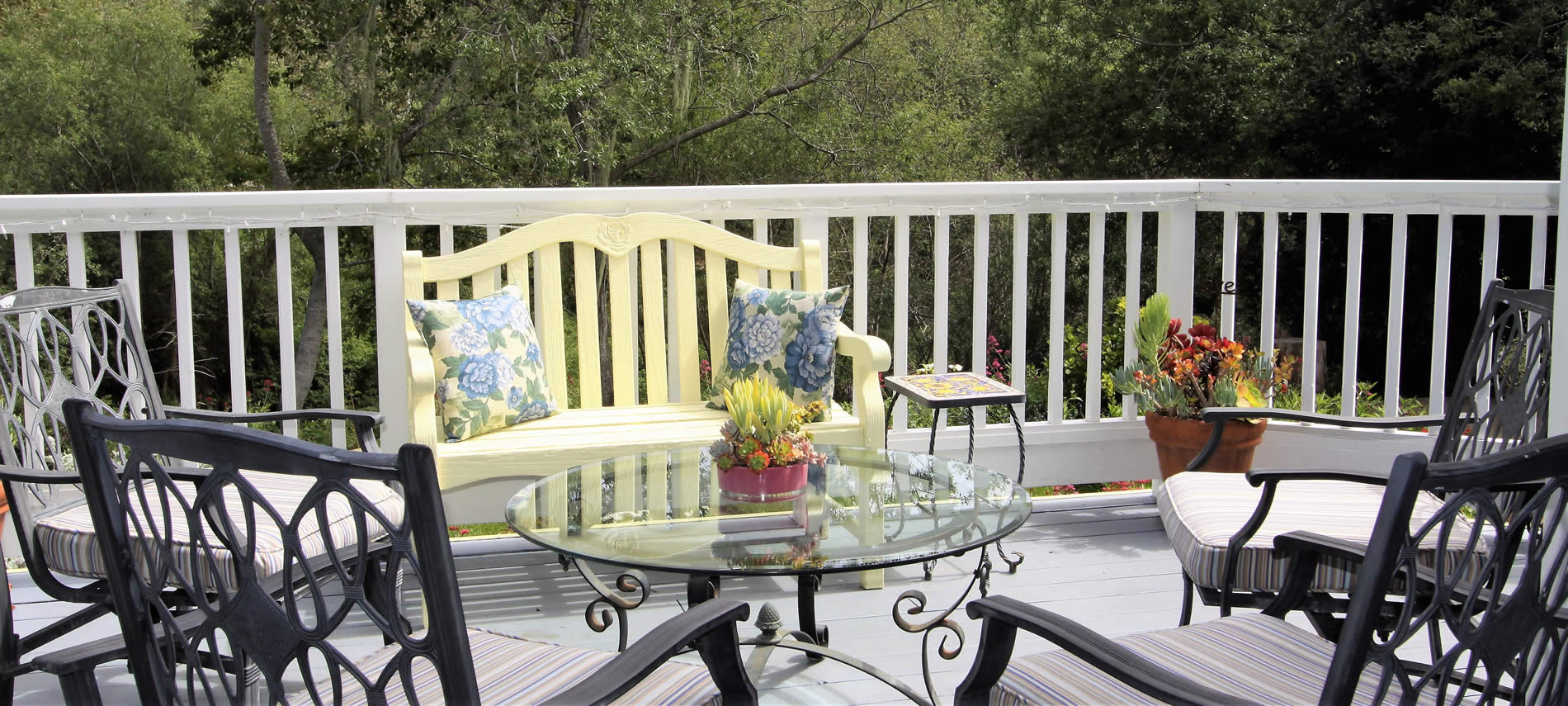 cambria lodging back deck at olallieberry inn